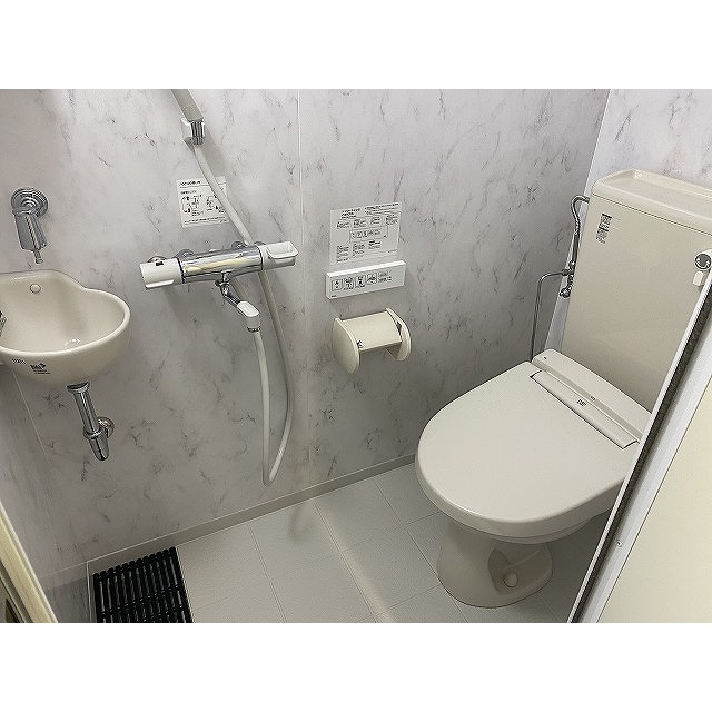 バス・シャワールーム　ユニットシャワー