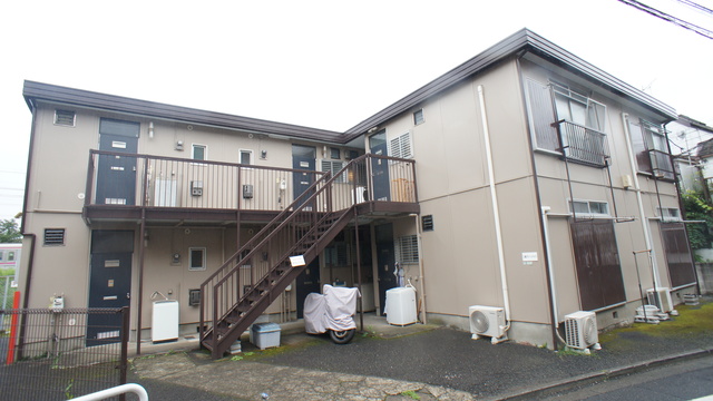 建物外観　駅近物件☆お買い物お出かけに便利な立地です♪