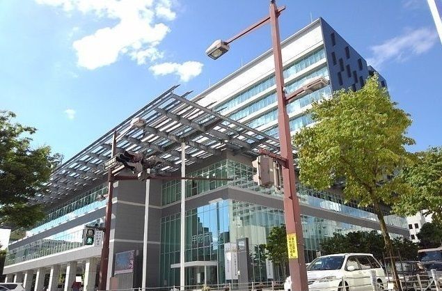 役所　甲府市役所（役所）まで2100m