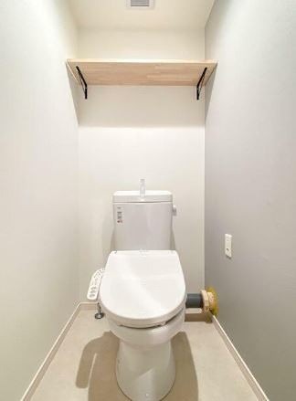 トイレ　※同仕様写真含む
