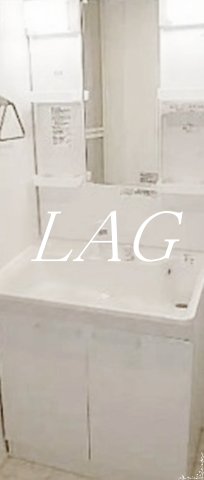 洗面設備　洗面台です。