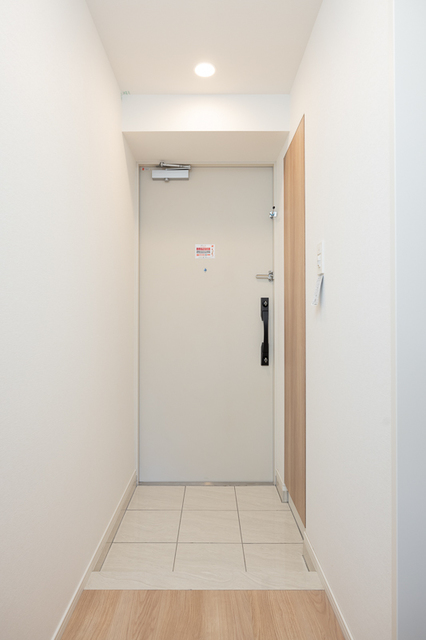 玄関　※写真は同タイプ住戸です。