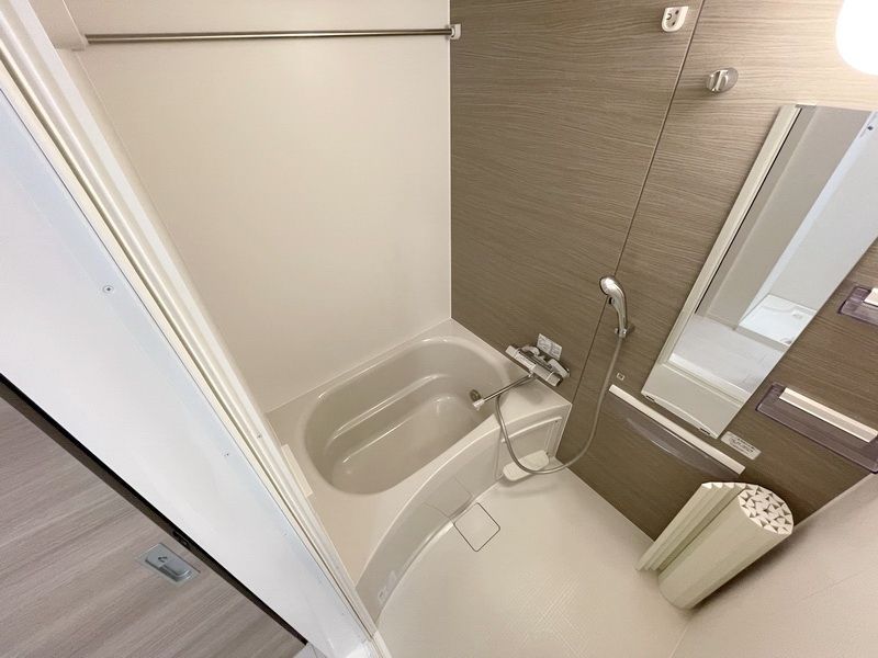 バス・シャワールーム　バス