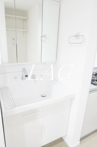 洗面設備　独立洗面台です。