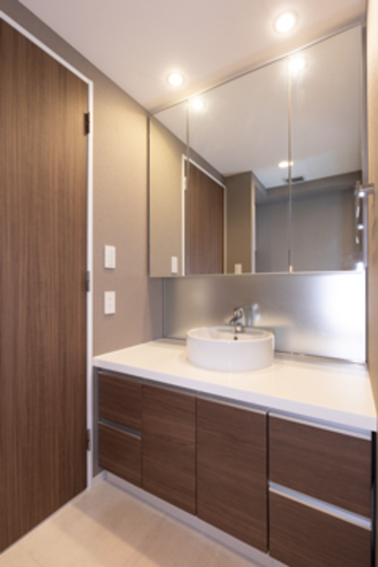 洗面設備　※写真は同タイプ住戸です。