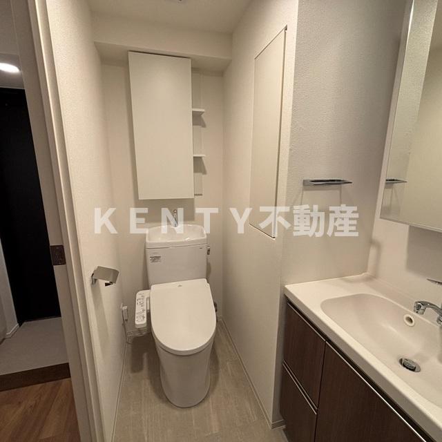 トイレ　清潔感のあるトイレです