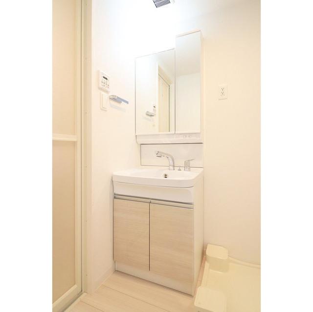 洗面設備　洗面所