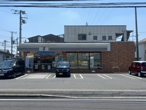 コンビニ　セブンイレブン 南柏豊四季店（コンビニ）まで384m