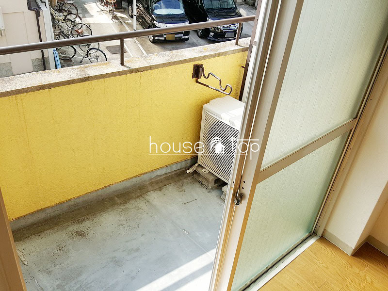 バルコニー　日当たりの良いバルコニーですよ♪