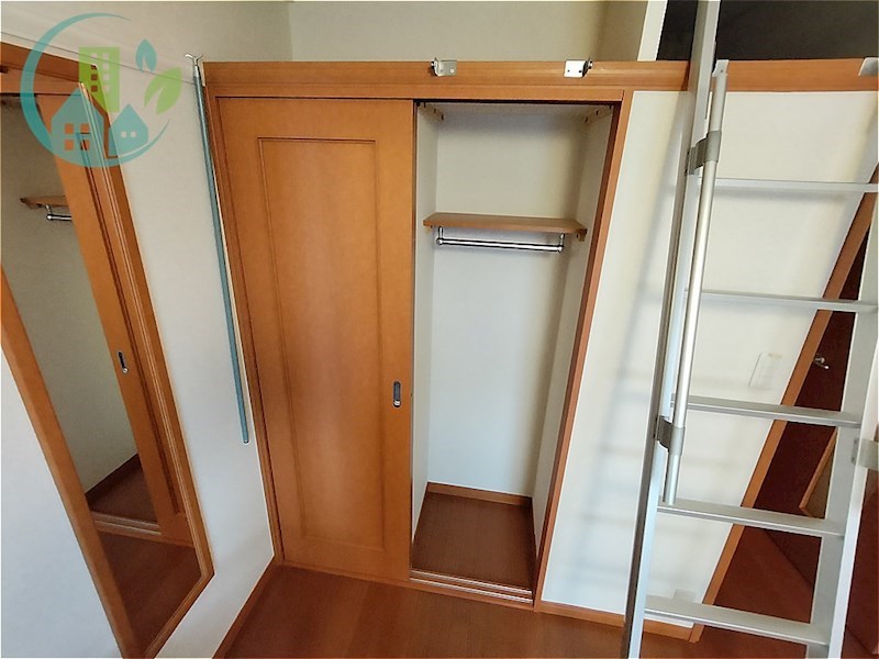 収納　レオパレスデュオ六甲道（家具・家電付、仲介手数料不要）