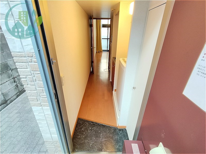 玄関　レオパレスデュオ六甲道（家具・家電付、仲介手数料不要）