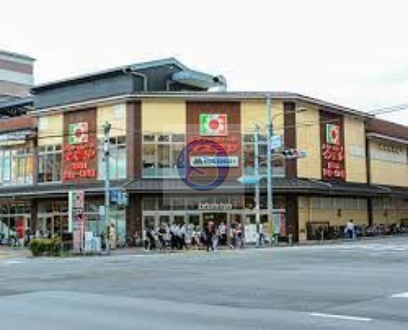 スーパー　デイリーカナートイズミヤ堀川丸太町店（スーパー）まで525m