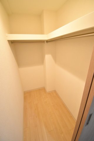 収納　※反転タイプ