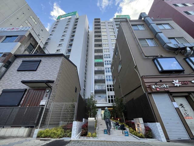 建物外観　スプランディッド上本町WEST　外観