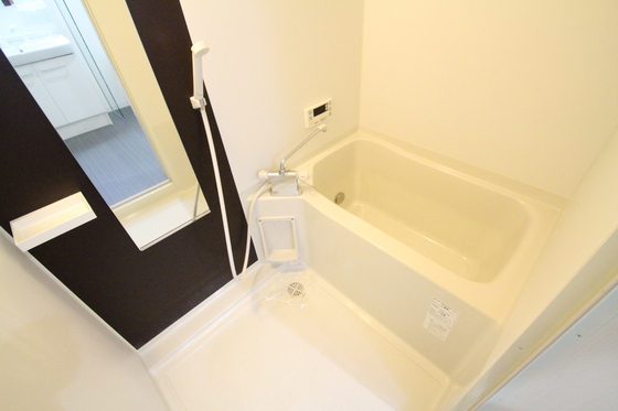 バス・シャワールーム　※他号室の写真です。