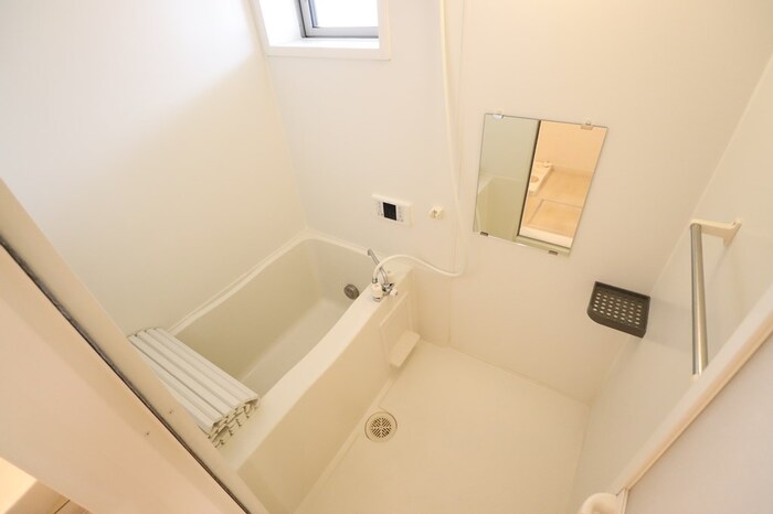 バス・シャワールーム　日々の暮らしに欠かせないお風呂です