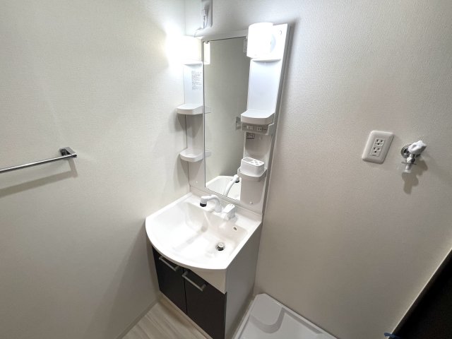 洗面設備　独立洗面化粧台付きでおすすめです！