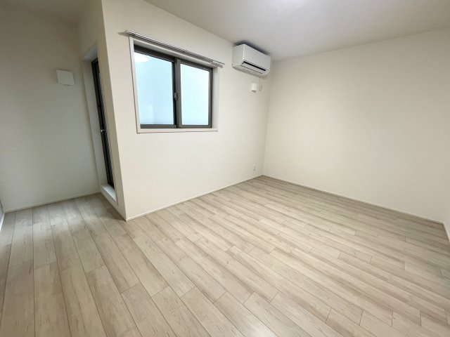 居室・リビング　エアコン付きで初期費用を抑えたい方にもおすすめです。