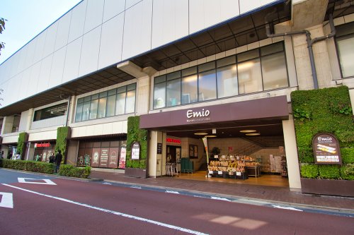 ショッピングセンター　エミオ練馬（ショッピングセンター）まで649m