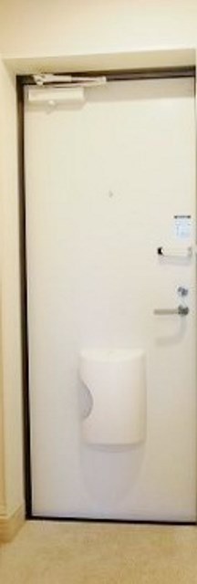 玄関　別部屋同仕様