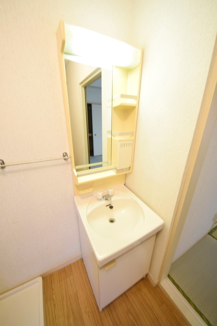 洗面設備　～歯磨きでもしましょう～