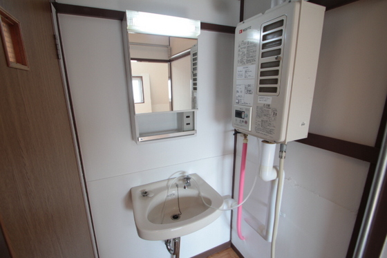 洗面設備　※別部屋の写真です