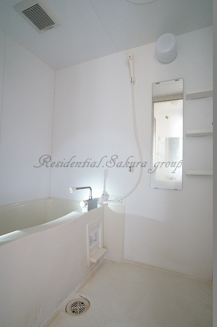 バス・シャワールーム　日々の疲れを癒すお風呂です♪