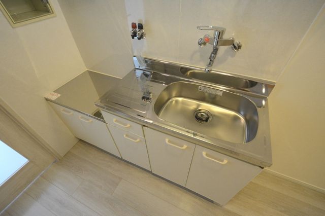 キッチン　壁付けキッチンでスペースを有効活用できます！