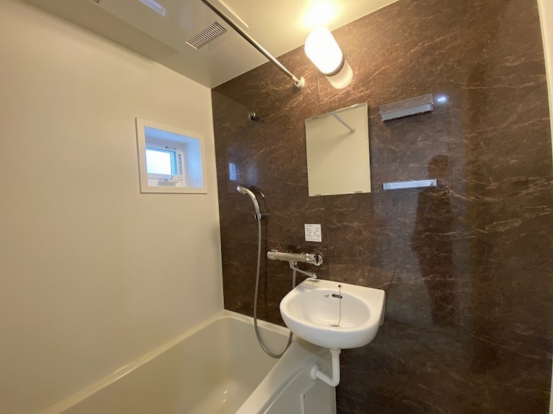 バス・シャワールーム