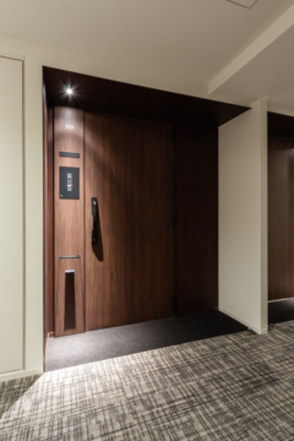 玄関　※写真は同タイプ住戸です。