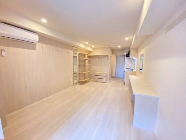 居室・リビング　※参考写真　同建築メーカー施工の同間取完成他物件のものです。