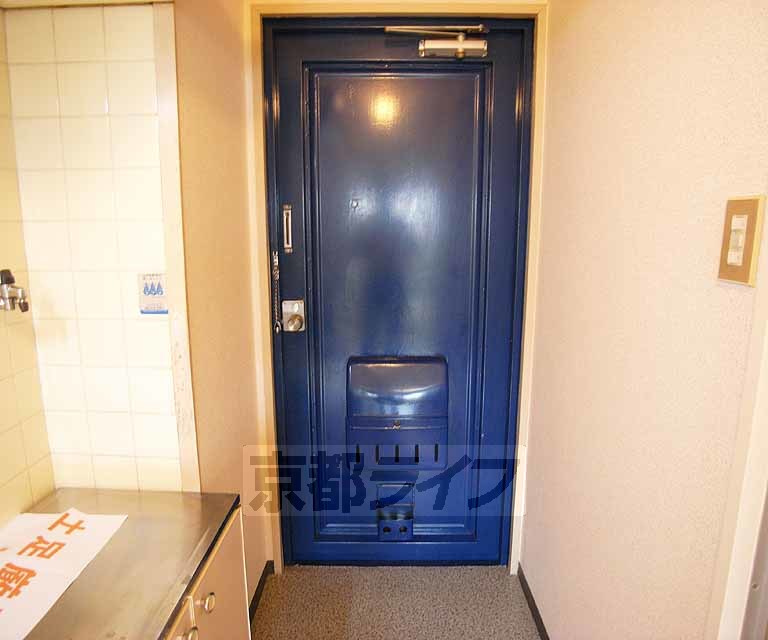 玄関　玄関です。