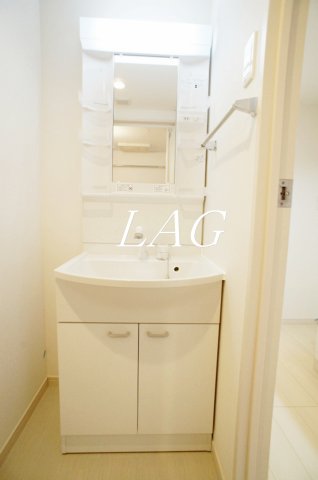 洗面設備　洗面台です。