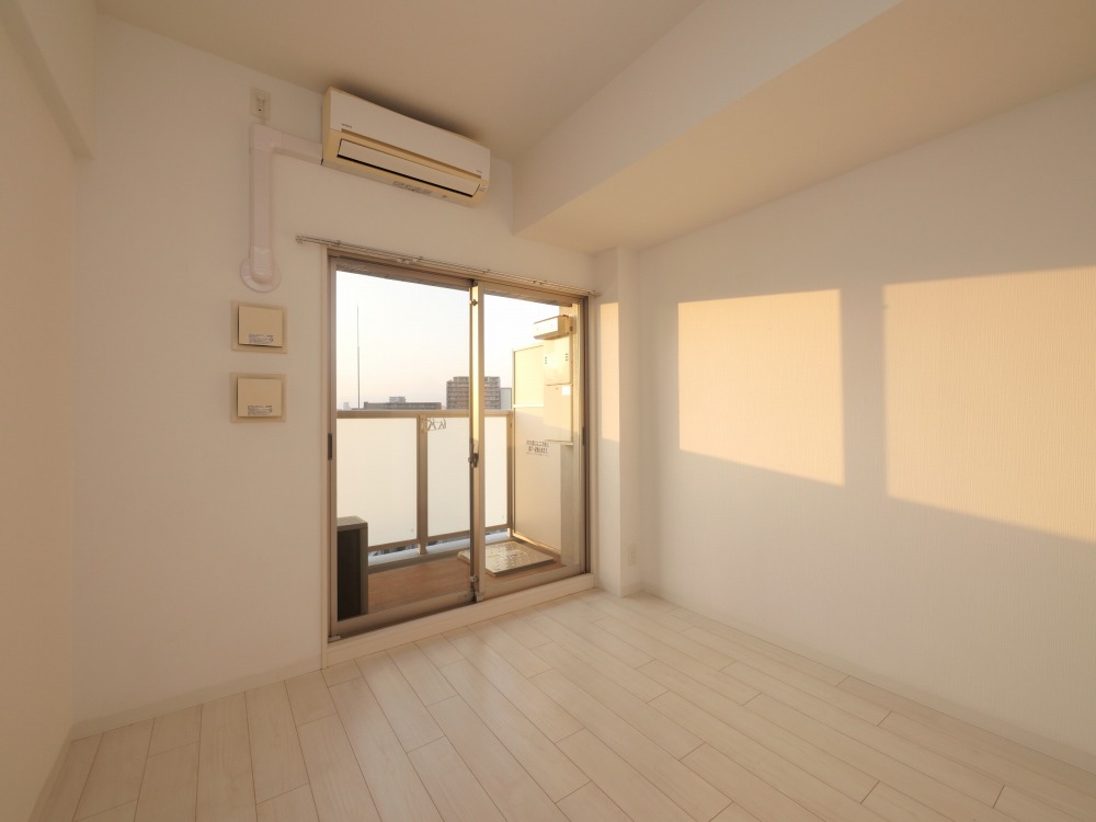 居室・リビング　使いやすい洋室です