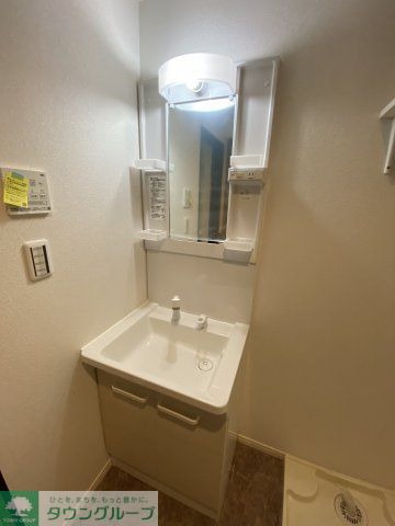 洗面設備　別部屋写真参考