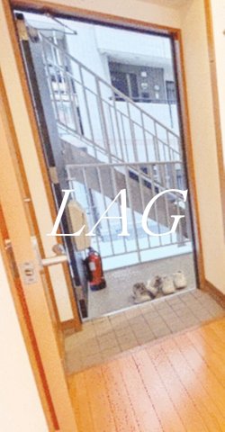 玄関　玄関です。