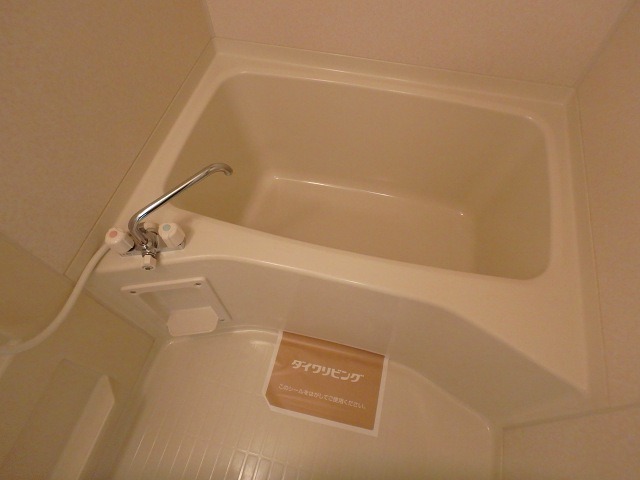 バス・シャワールーム　同間取り・別号室