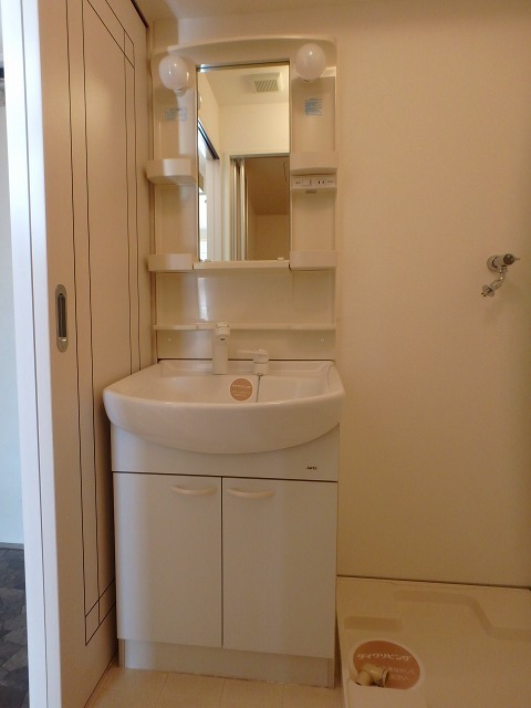 洗面設備　同間取り・別号室