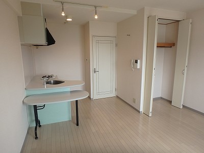 居室・リビング　同間取り・別号室