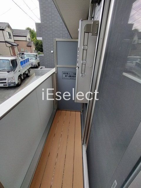 バルコニー　洗濯物が干しやすいです。