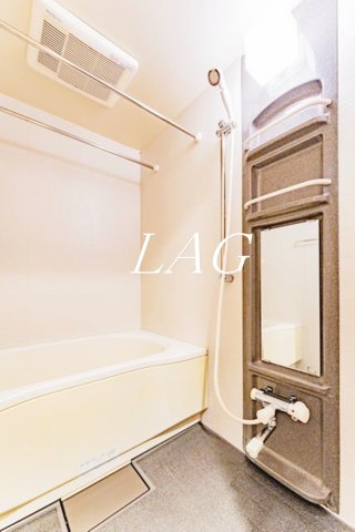 バス・シャワールーム　お風呂です。