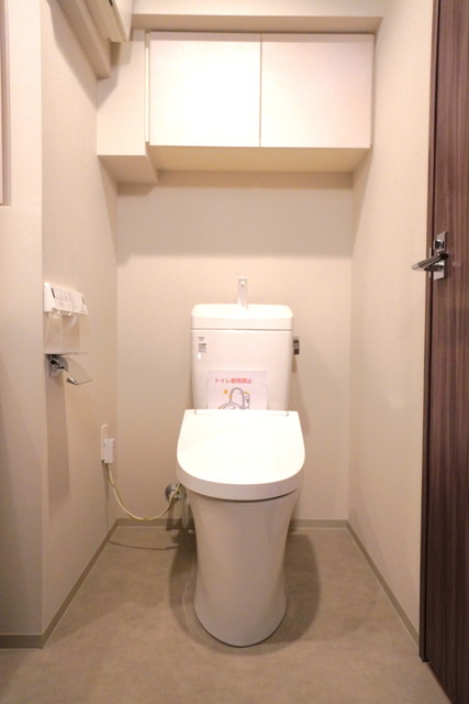トイレ　※写真は同タイプ住戸です。