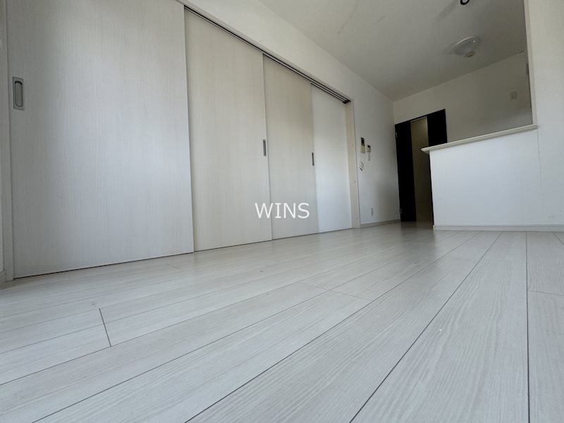 居室・リビング　別部屋参考写真です