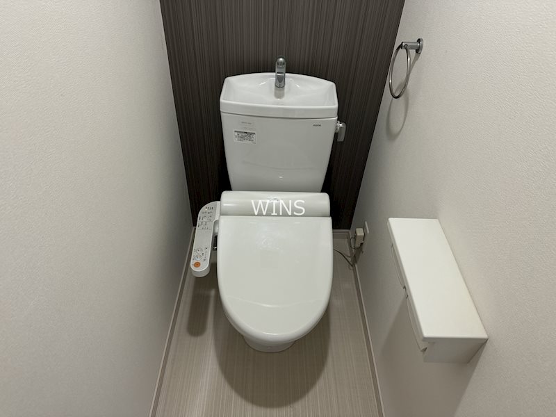 トイレ　別部屋参考写真です