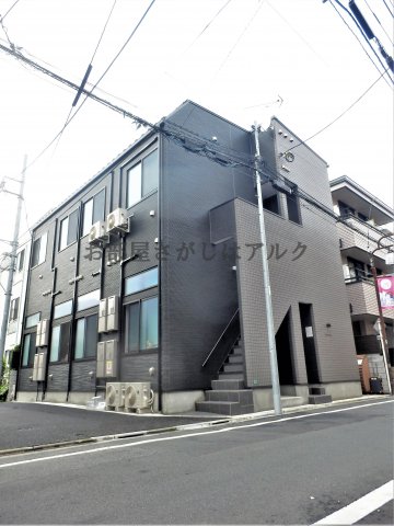 エントランス　外観もきれいです