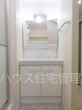 洗面設備　洗髪洗面化粧台