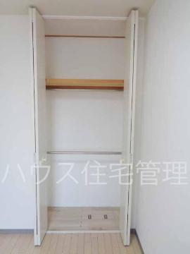 収納　クローゼット