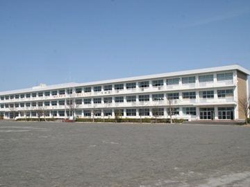 中学校　愛西市立佐織西中学校（中学校）まで1560m