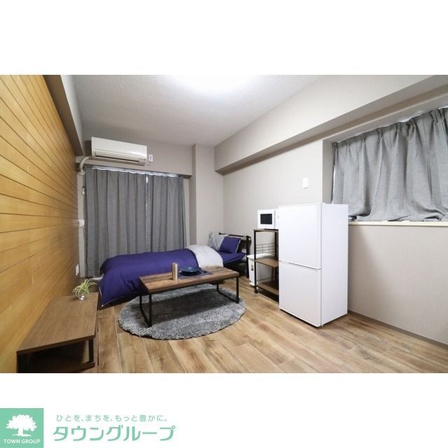 居室・リビング　【備考：家具・家電の備え付けはありません】