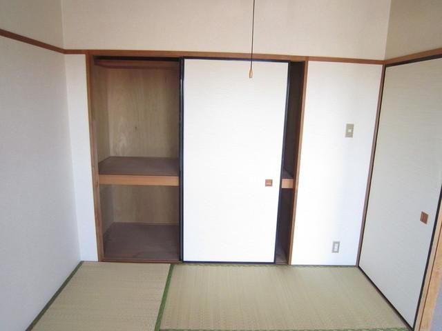 居室・リビング　和室６帖